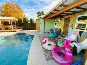 Endless summer in LA *HEATED POOL/HOT TUB/CABANA*